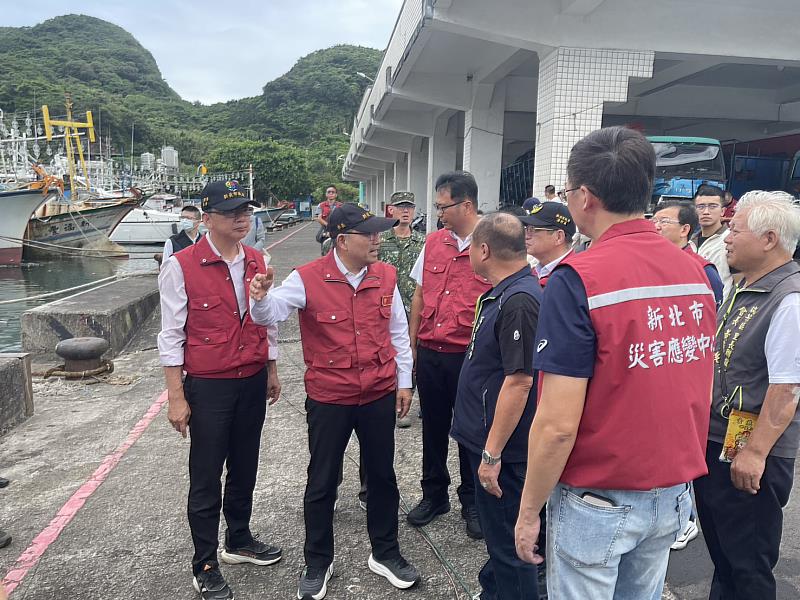 市長提醒團隊加強防颱工作。