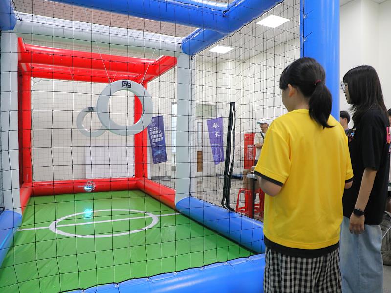 亞創無人機日盛大登場　展現五年豐碩成果