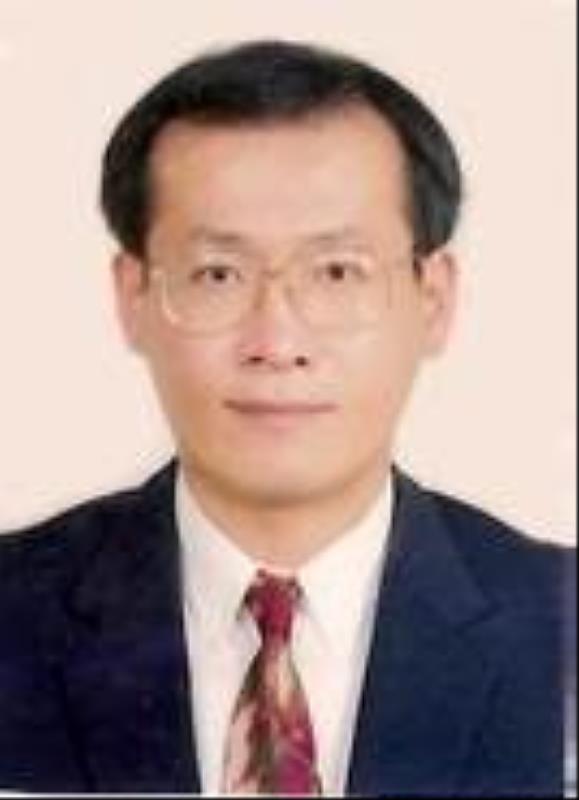 亞大資訊工程學系陳錫明講座教授,接連獲選美國國家人工智慧科學院及歐洲工程院院士。