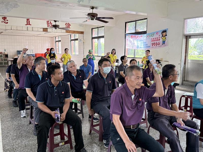嘉義縣衛生局深入職場宣導失智照護 創意舞台劇讓照護資訊更好懂