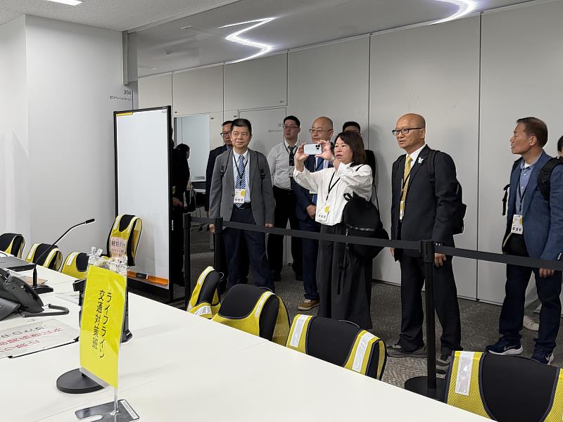 市府團隊參訪愛媛縣廳第二別館,交流防災韌性培植經驗。