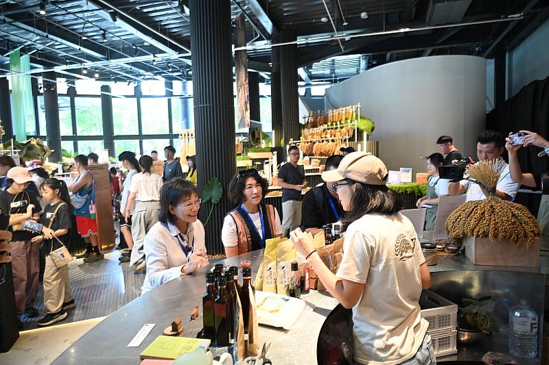 雲林副縣長走訪東博！交流慢食.文化與地方治理經驗