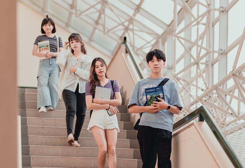 暨大培養學子成為未來的新世代領袖。