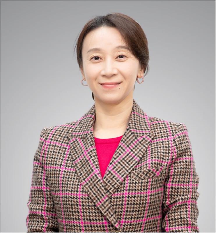 亞洲大學管理暨社會科學院新任院長林欣怡講座教授，將引領學院深化AI賦能與永續影響力。