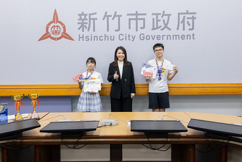 表揚活動合影。
