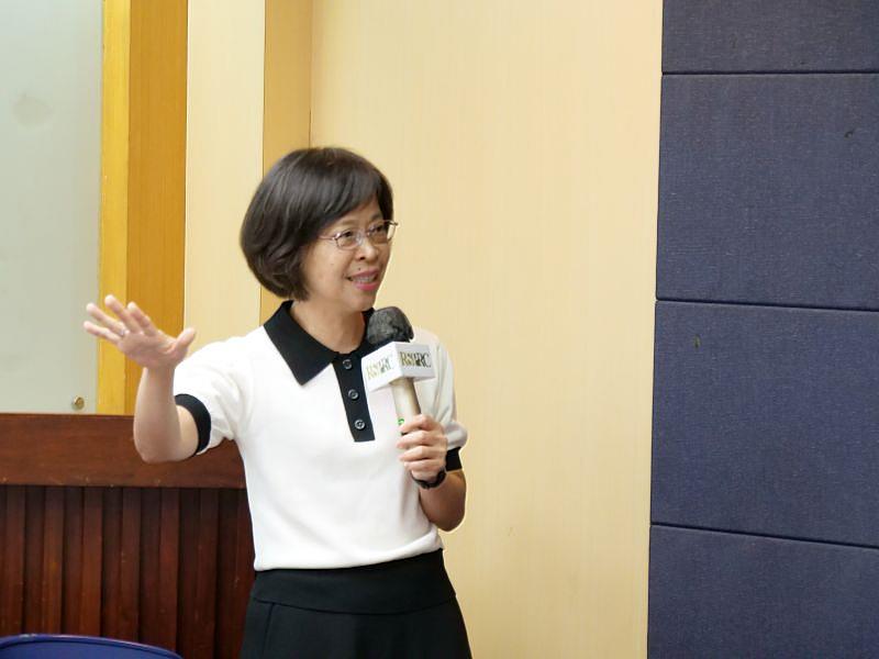 臺灣大學陳毓文教授。