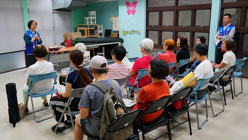公平待客詐騙防制小組負責人丁淑珍協理說明詐騙防制重要性。