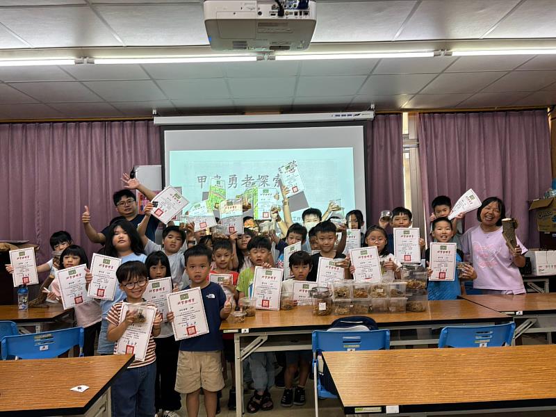 救國團暑期「甲蟲勇者探索營」圓滿落幕近90位學員探索昆蟲奧秘