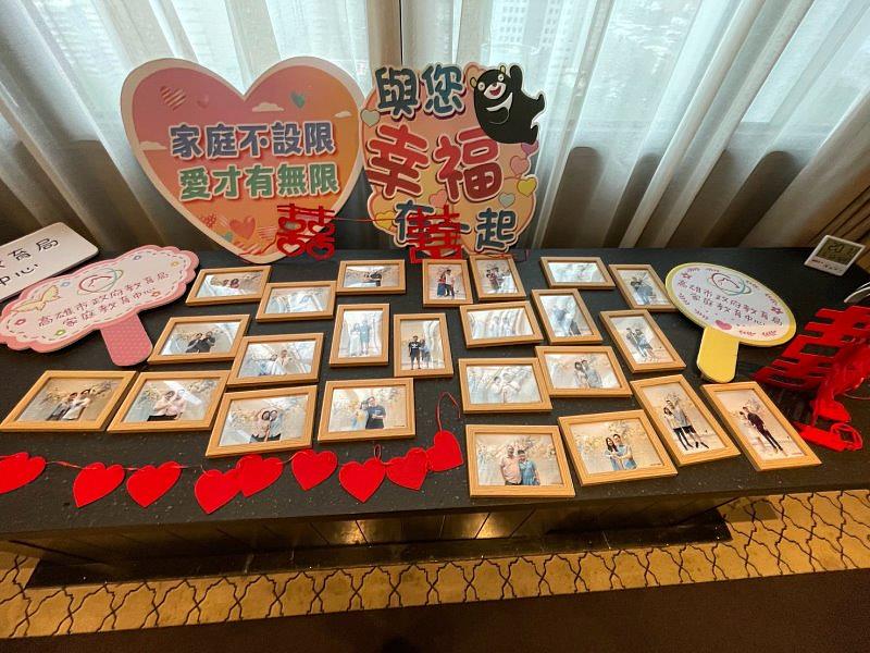 為了讓新人留下美好回憶特別幫伴侶們拍伴侶照留念