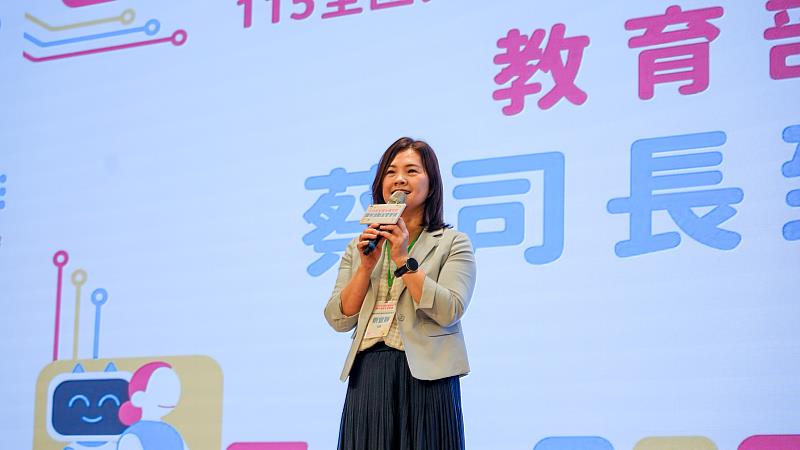 教育部學生事務及特殊教育司司長蔡宜靜特別肯定課外活動主管長期站在學生工作第一線,是校園中不可或缺的重要力量。