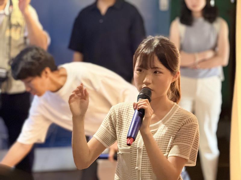 17歲高中生把夢想變展覽 《Between|之間》用創作看見情緒