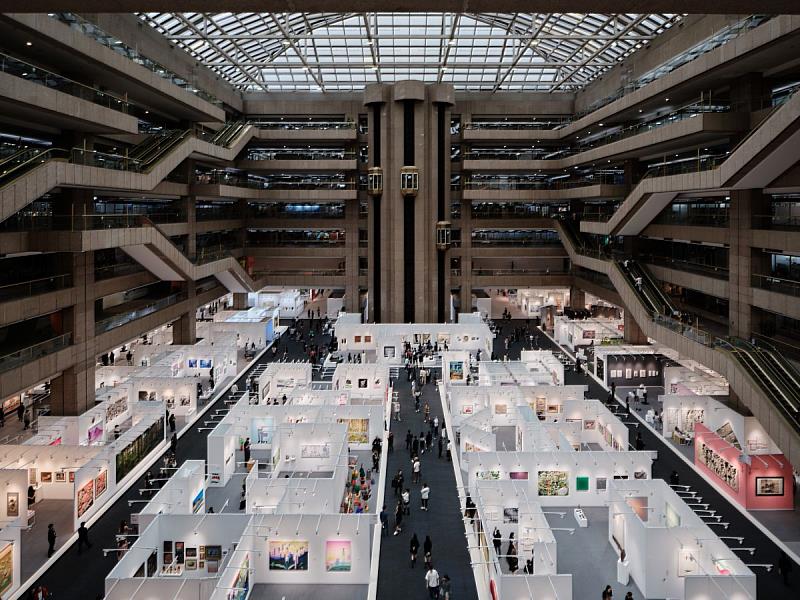 2025台北國際藝術博覽會(ART TAIPEI)展場俯瞰圖 ©社團法人中華民國畫廊協會