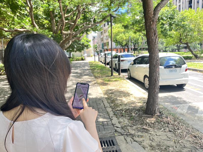 市民朋友未來找車位、繳停車費,或是搭乘公車,打開「新竹通」即可輕鬆搞定。
