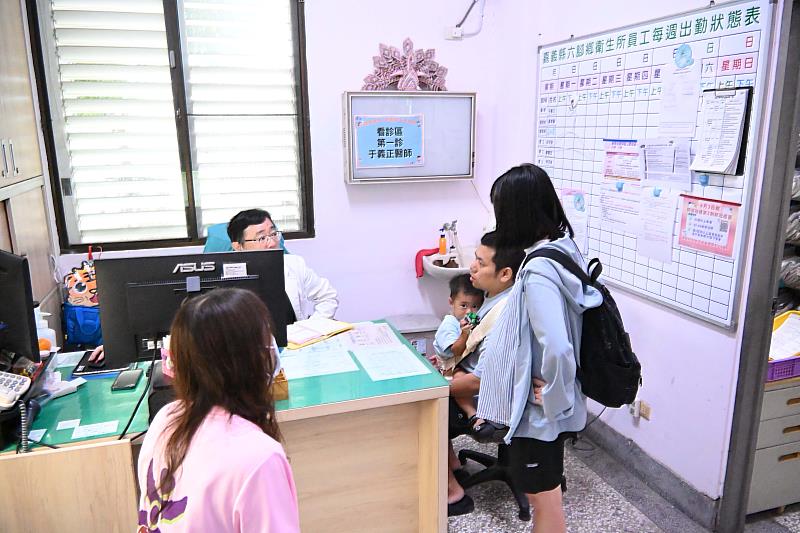 嘉義兒童發展篩檢前進六腳,專業醫療服務送到家長身邊-3