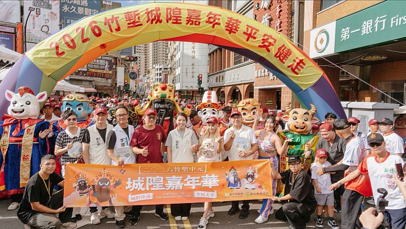 與會長官貴賓合影