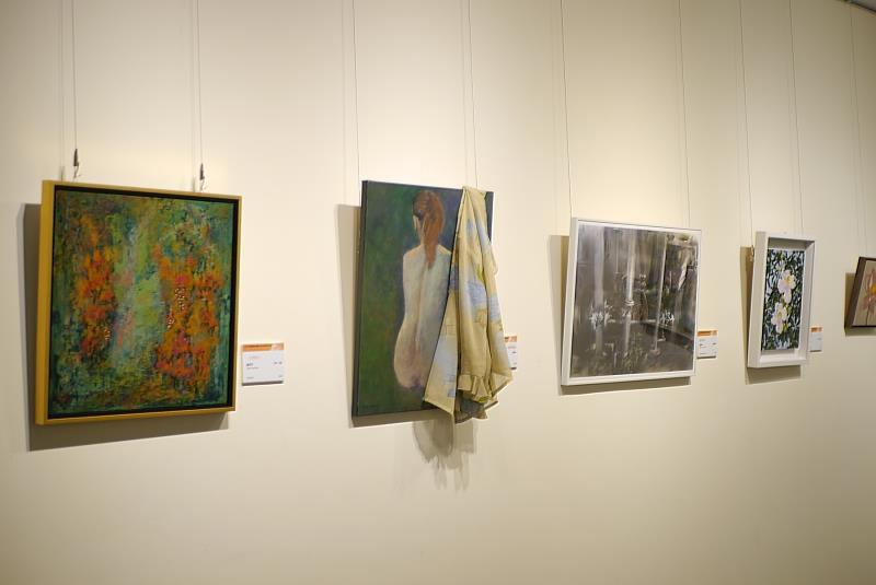 「中華紗帽山畫會第28屆會員聯展」今（23）日於新莊文化藝術中心舉行開幕式。