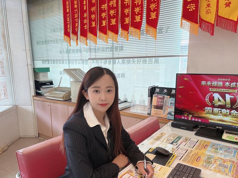 永慶房屋提供完善的收入保障及培訓制度，讓涔葦能夠穩住心態，按規劃穩健學習。