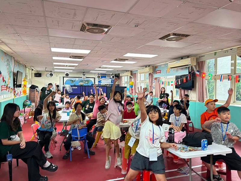景文科大辦國小夏令營 認識多元文化並扎根反毒意識