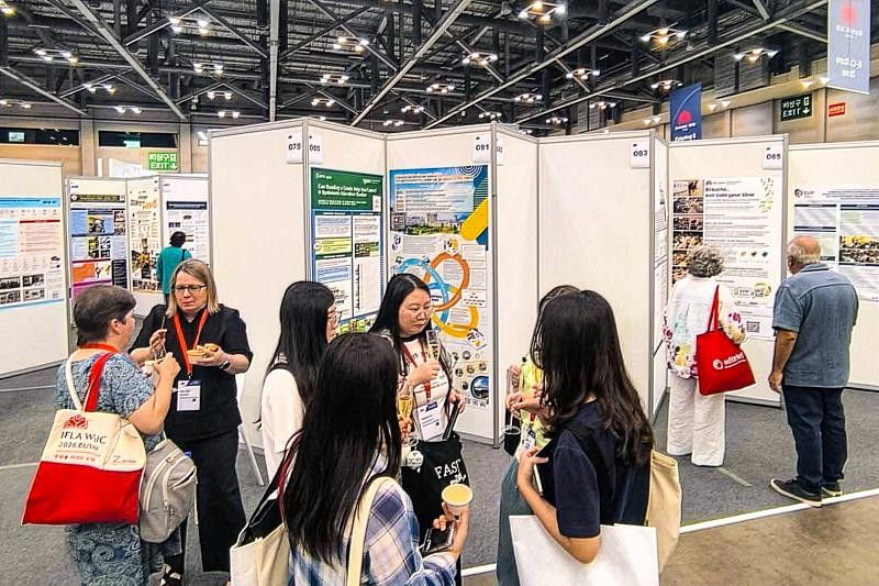 入選海報於韓國釜山BEXCO展出,展現朝陽科大建構數位韌性與AI治理之具體成果。