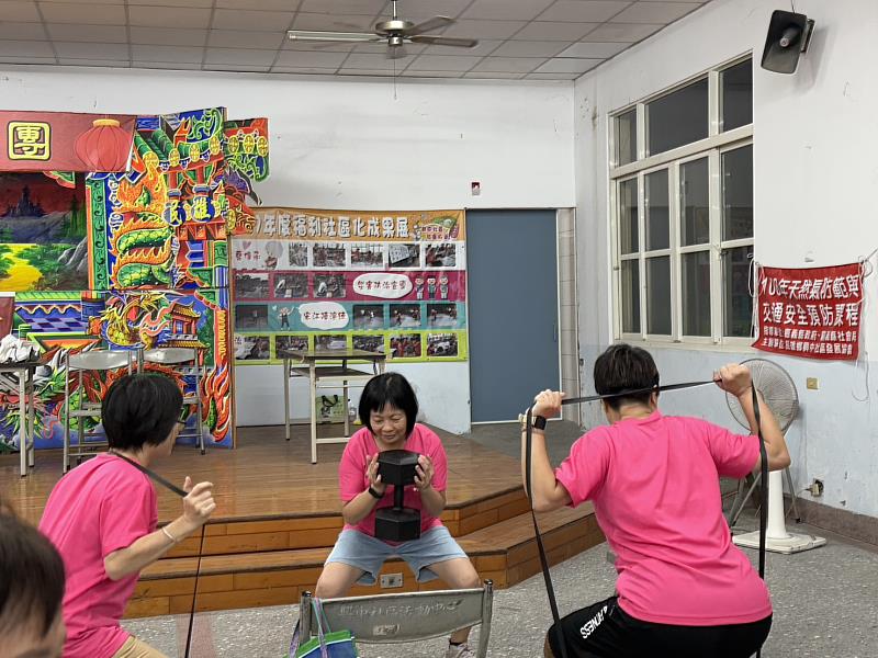 民雄骨鬆肌少運動營養班結業不散場 學員自主揪團