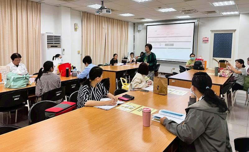 金門就地考證照,北分署金門就業中心即測即評及發證技能檢定9月2日起報名!圖為監評長說明考試注意事項。(歷史照片)
