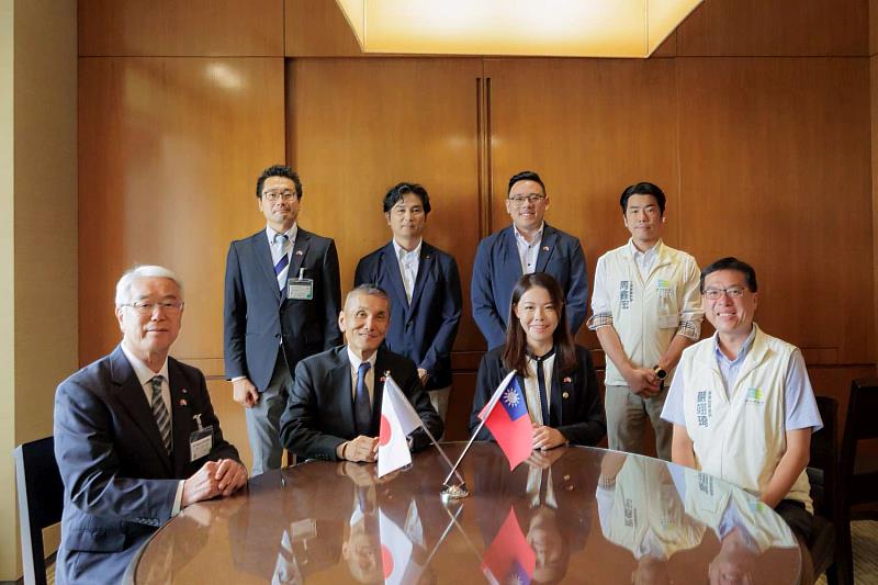新竹市政府與日本宮城縣共同舉辦產業招商說明會,活動大合影。