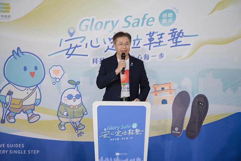 榮耀健康產業有限公司王耀賢創辦人致詞。