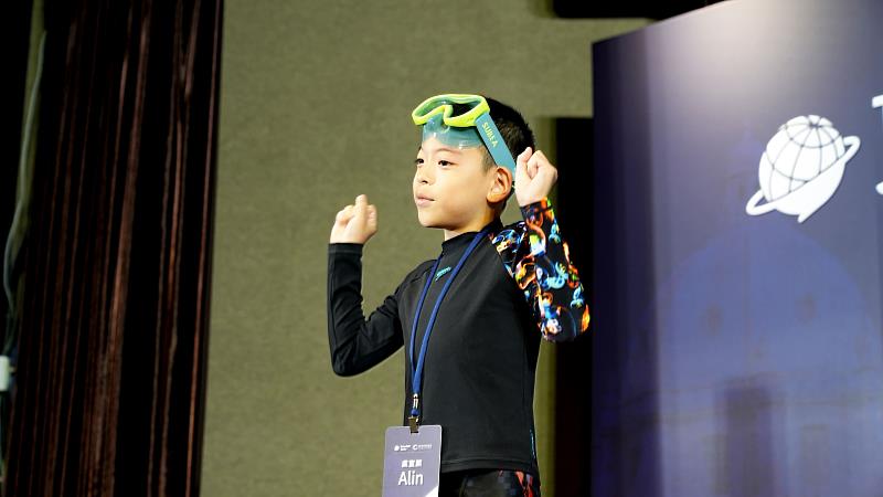 本屆決賽最受矚目的亮點,即為參賽學童在完成主題演講後,必須當場迎戰評審團提出的突發問題。該環節無講稿、無準備時間,且獨立計入總分,成為決定勝負的關鍵分水嶺。