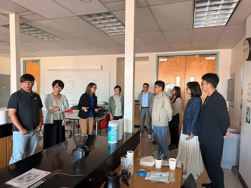 圖四、參觀美國聖荷西州立大學（SJSU）工程學院。