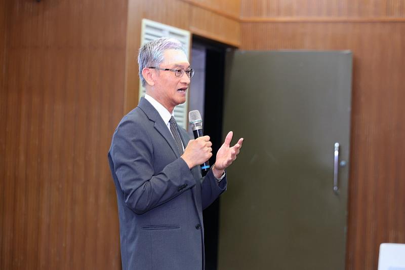 貴賓致詞-環境部葉俊宏政務次長。