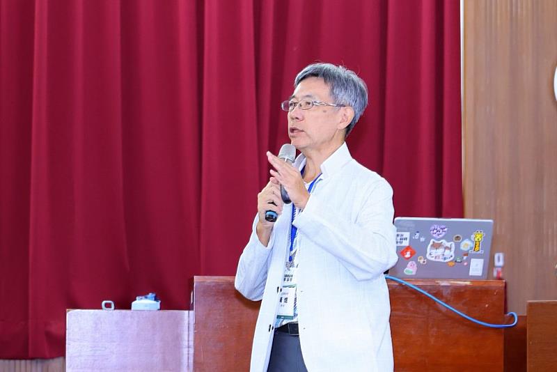 國立清華大學運動科學系黃煜教授探討運動如何促進全民身心健康、擴大人際連結。