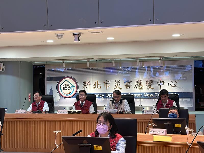 新北市政府副市長劉和然主持「115年極端高溫即時調適行動實兵演練」。(演習畫面)