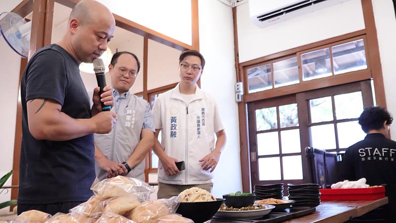「川埕」川味餐飲品牌今日正式開幕。