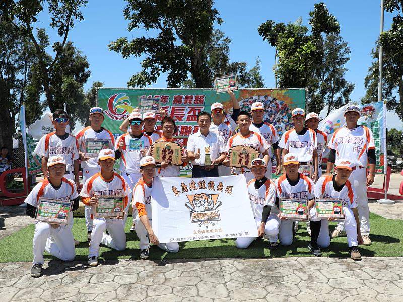 嘉義縣115年縣長盃慢速壘球季後賽開幕