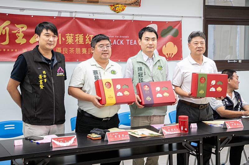 嘉義縣2026年台灣小葉種紅茶優良茶競賽成績揭曉
