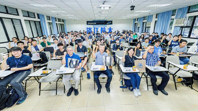 「第1屆衛星軌道設計競賽」於淡江大學舉行初賽，吸引來自全國各地共57支隊伍、約170人參與。（圖／淡江大學提供）