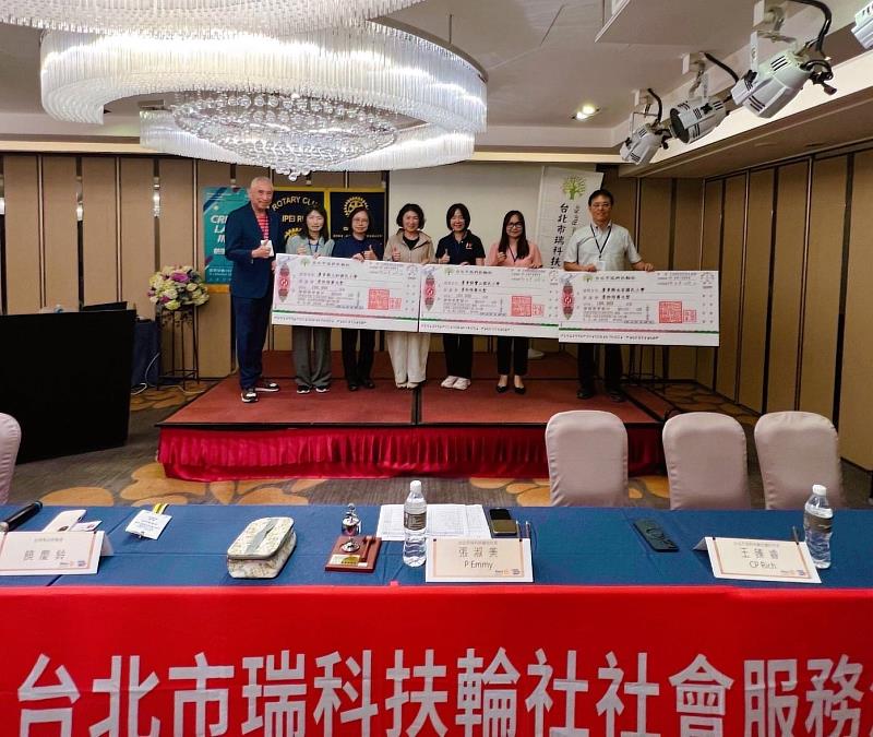 北市瑞科扶輪社捐贈64萬元教育資源 助花東四校