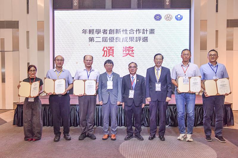 三校自104年起推動「年輕學者創新性合作計畫」，由三校每年各出資經費，鼓勵不同學校的年輕教師組成跨校研究團隊，透過資源整合及學術交流，蓄積大型整合型研究計畫的合作能量。