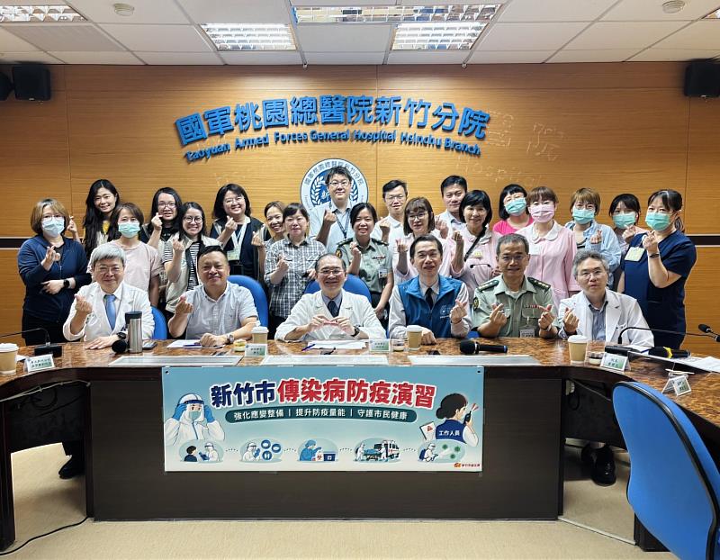 演習大合照。