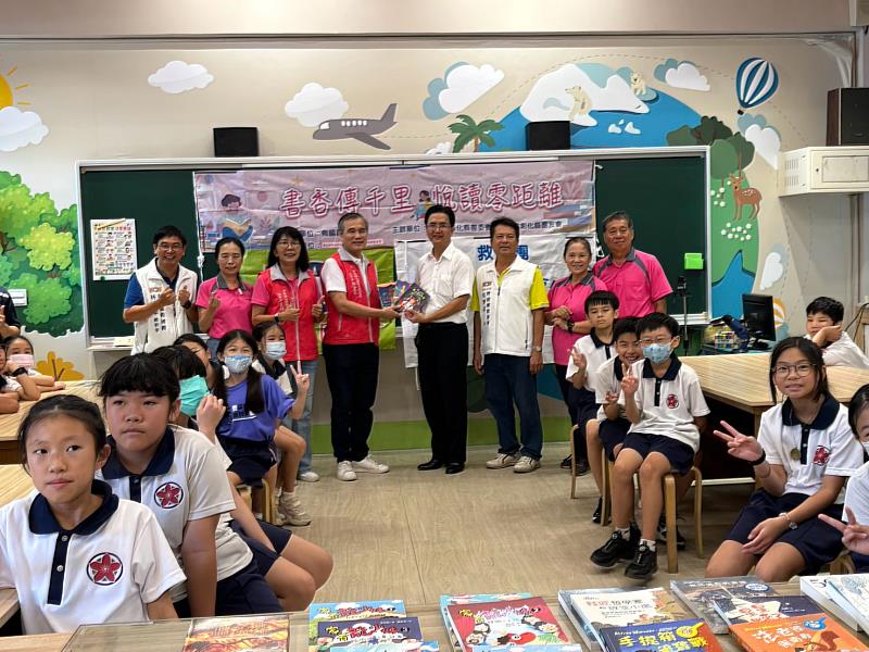 贈書環節