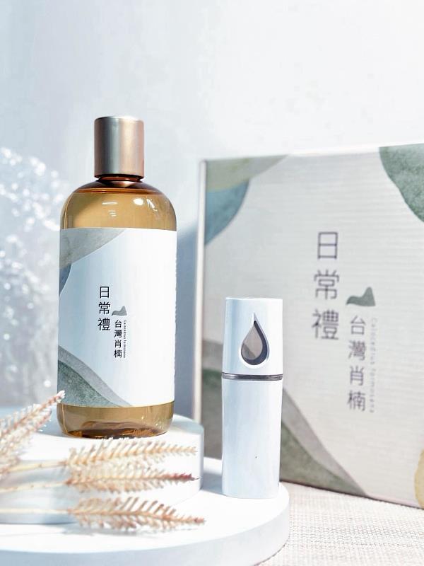 「日常禮|台灣肖楠純露禮盒」