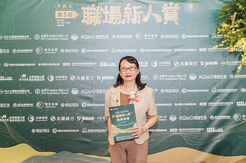 文藻外大莊慧玲校長出席頒獎典禮。