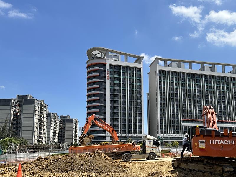 查察工地現場土石方分類堆放及土石方裝載。