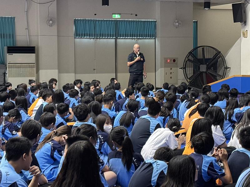 南投縣政府少年警察隊宣導。