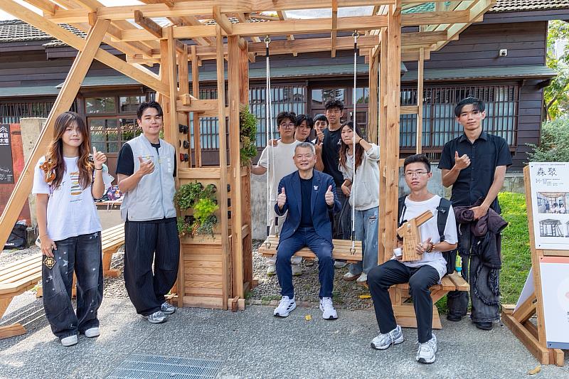 林副市長參觀木實構