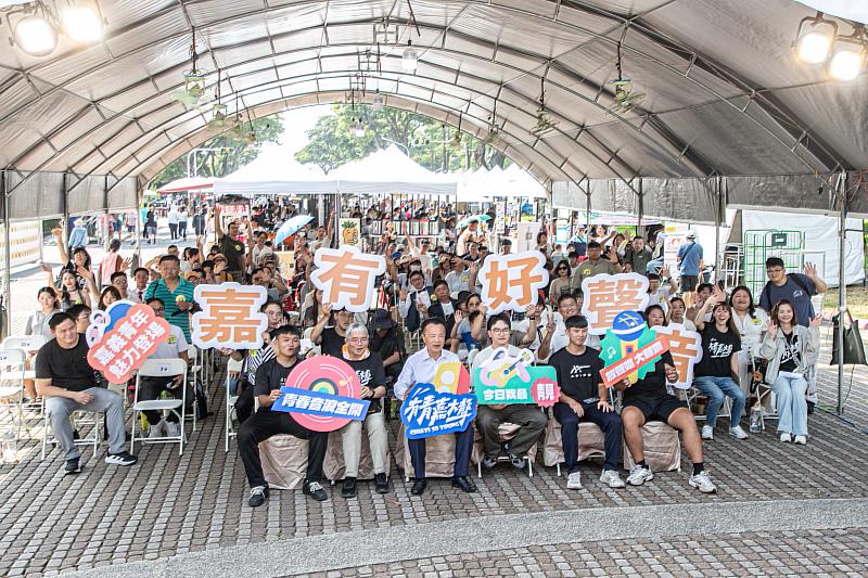 親子同樂、工會交流，「挺作伙 嘉加油」勞工趣味運動會登場-2