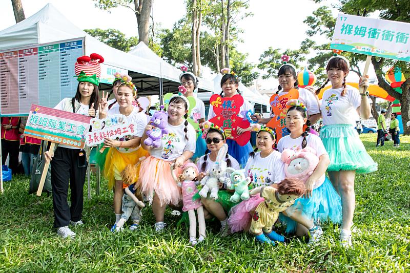 親子同樂、工會交流，「挺作伙 嘉加油」勞工趣味運動會登場-4
