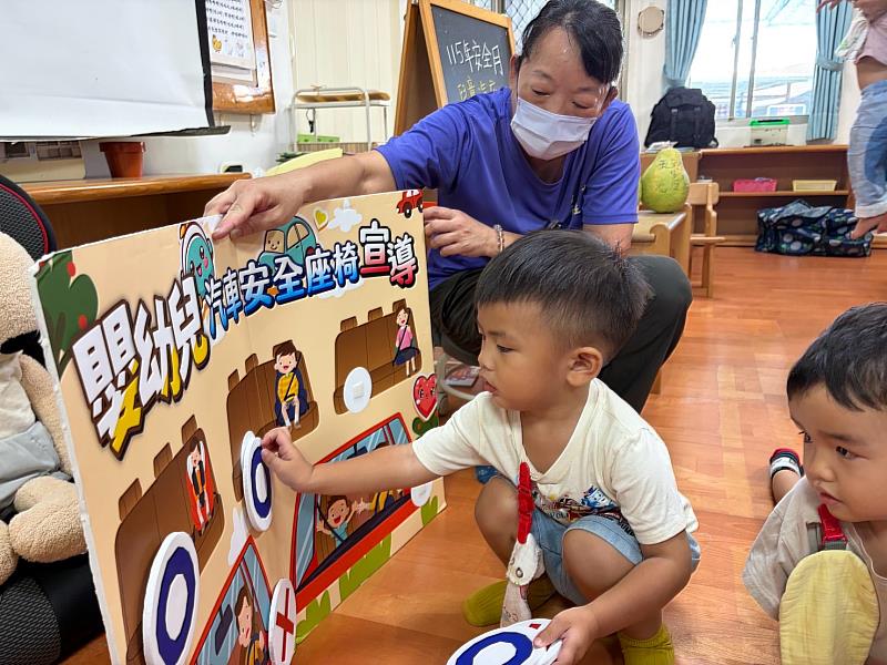 臺東市衛生所攜手幼兒園 結合中秋推「汽座神隊友」守護童行