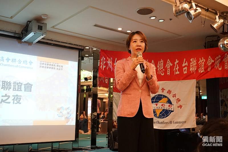 僑務委員會副委員長李姸慧致詞。
