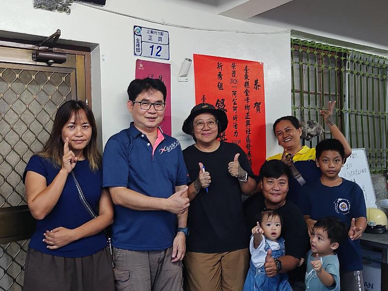 臺東代表隊勇奪「2026阿公阿嬤活力SHOW東區賽」金、銀獎 攜手晉級全國總決賽 縣長頒紅榜恭賀
